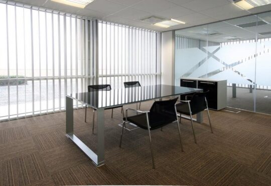 What are the different types of office curtains available in the market