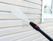 CLEAN VINYL SIDING